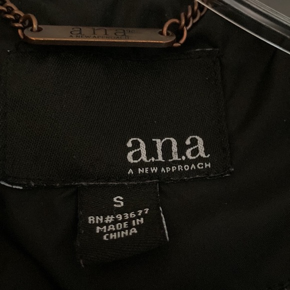 Black High Neck Collar Puffer Coat - Picture 7 of 7